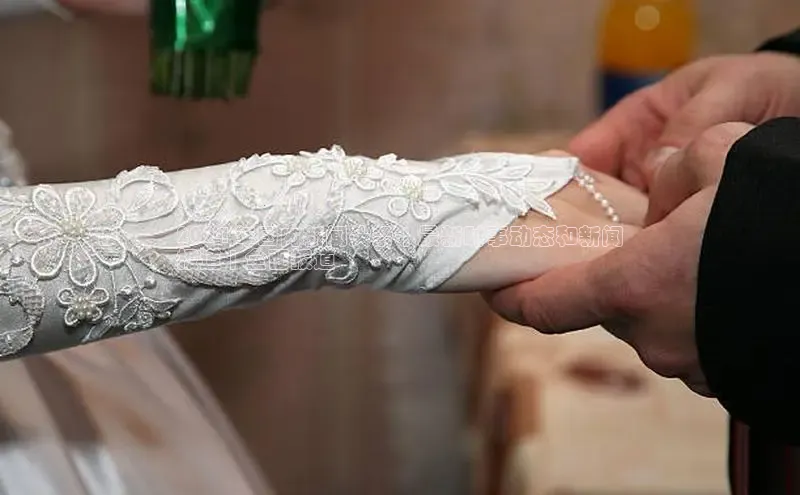 2024 年国内新闻头条 | 最新时事动态和新闻
报道 | 全面报道